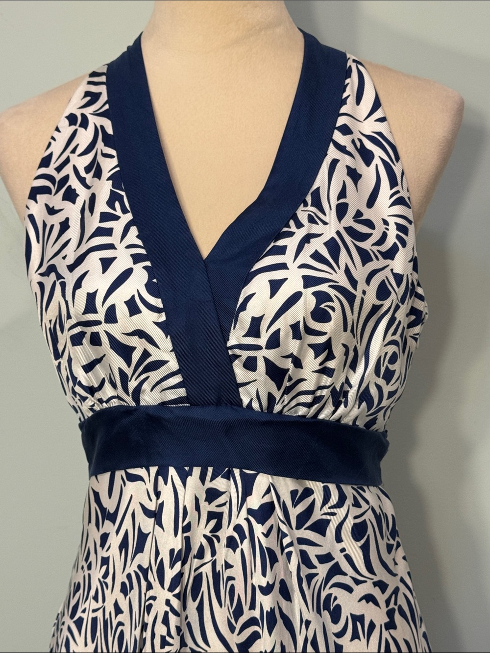 Ann Taylor Silk Navy and White Patterned Halter Midi Dress - Picture 3 of 11